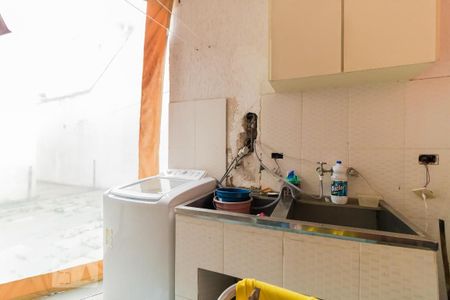 Casa à venda com 274m², 4 quartos e 5 vagas Casa à venda com 274m², 4 quartos e 5 vagasÁrea de Serviço