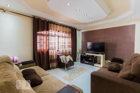 Casa à venda com 274m², 4 quartos e 5 vagas Casa à venda com 274m², 4 quartos e 5 vagasSala