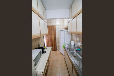 Apartamento à venda com 67m², 2 quartos e 1 vagaCozinha