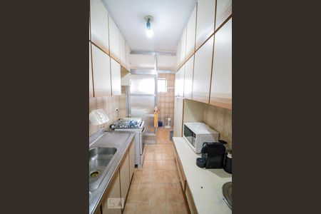 Apartamento à venda com 67m², 2 quartos e 1 vagaCozinha