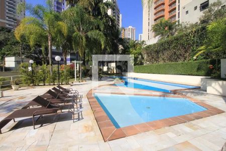 Apartamento para alugar com 155m², 2 quartos e 3 vagas Apartamento para alugar com 155m², 2 quartos e 3 vagasÁrea comum - Piscina