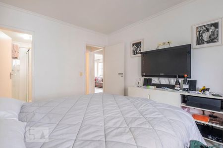 Suíte de apartamento para alugar com 2 quartos, 75m² em Consolação, São Paulo