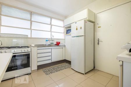 Apartamento para alugar com 75m², 2 quartos e 1 vaga Apartamento para alugar com 75m², 2 quartos e 1 vagaCozinha