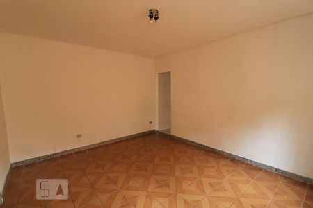 Sala de casa para alugar com 2 quartos, 80m² em Vila Darli, São Paulo