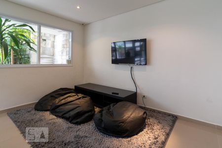 Studio à venda com 34m², 1 quarto e 1 vagaSalão de jogos