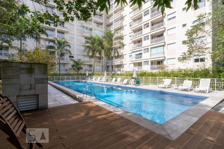 Studio à venda com 34m², 1 quarto e 1 vagaÁrea comum - Piscina