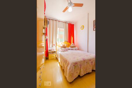 Quarto 1 de apartamento à venda com 2 quartos, 55m² em Centro Histórico, Porto Alegre