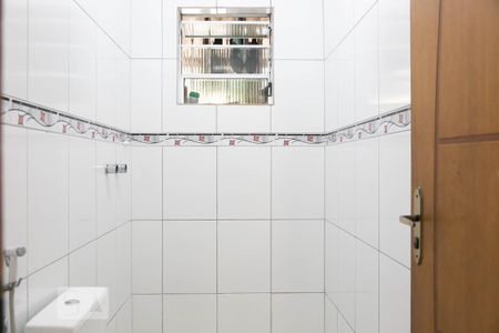 Casa à venda com 60m², 2 quartos e 1 vagaBanheiro 2