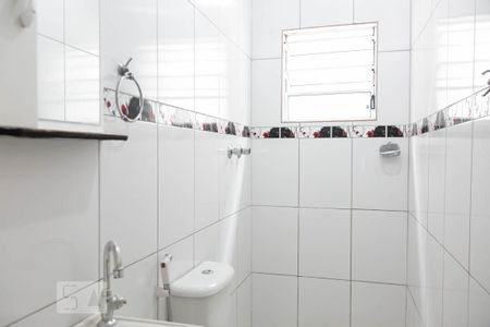 Casa à venda com 60m², 2 quartos e 1 vagaBanheiro da Suite 