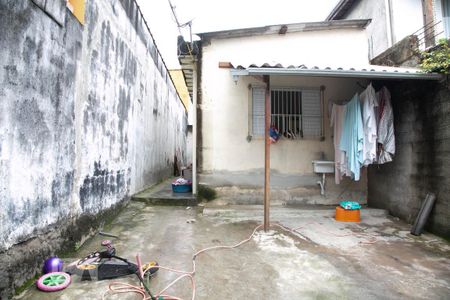 Casa à venda com 60m², 2 quartos e 1 vagaÁrea de Serviço / Garagem 