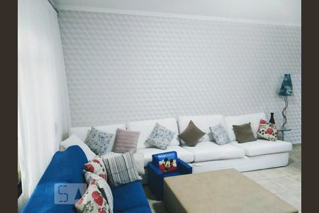 Sala de casa à venda com 4 quartos, 170m² em Cambuci, São Paulo