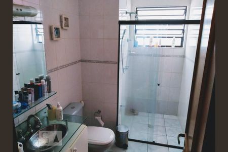 Casa à venda com 170m², 4 quartos e 2 vagasBanheiro