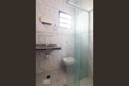 Casa à venda com 120m², 3 quartos e 2 vagasBanheiro