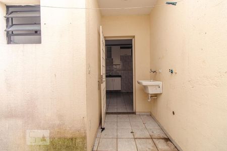 Casa à venda com 120m², 3 quartos e 2 vagasÁrea de serviço