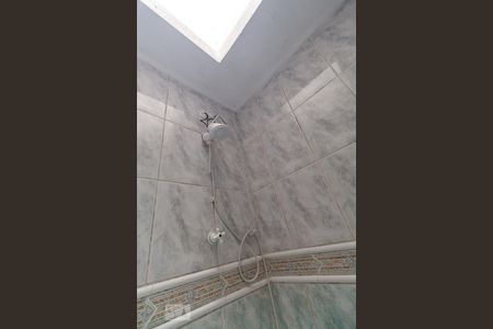 Casa à venda com 120m², 3 quartos e 2 vagasBanheiro do quarto 1