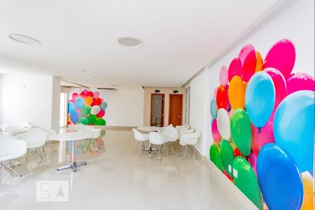Apartamento para alugar com 45m², 1 quarto e 1 vagaSalão de festas infantil