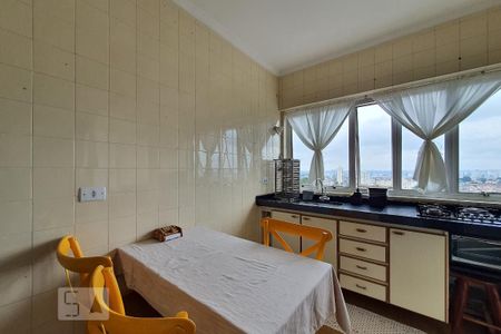 Apartamento à venda com 65m², 2 quartos e 1 vaga Apartamento à venda com 65m², 2 quartos e 1 vagaCozinha