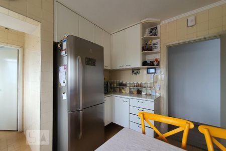 Apartamento à venda com 65m², 2 quartos e 1 vaga Apartamento à venda com 65m², 2 quartos e 1 vagaCozinha