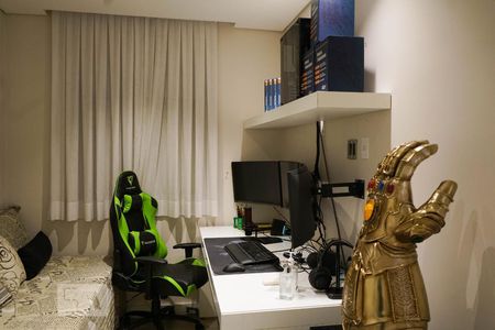 Apartamento à venda com 138m², 2 quartos e 2 vagasSuíte 2