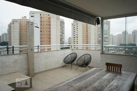 Apartamento à venda com 138m², 2 quartos e 2 vagasCobertura
