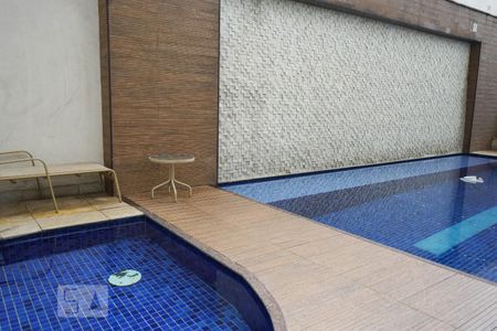 Apartamento à venda com 138m², 2 quartos e 2 vagasÁrea comum - Piscina