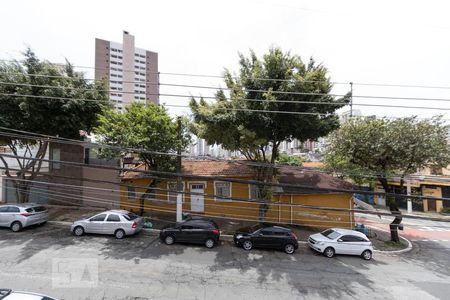 Vista Quarto 1 de casa à venda com 2 quartos, 70m² em Vila Bertioga, São Paulo