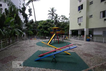 Apartamento para alugar com 40m², 1 quarto e 1 vagaParquinho