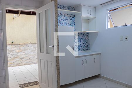 Casa de condomínio à venda com 74m², 2 quartos e 3 vagasCozinha