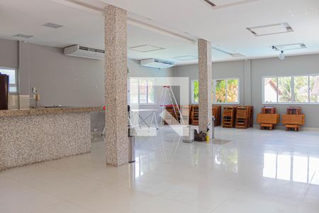 Casa de condomínio à venda com 74m², 2 quartos e 3 vagasÁrea comum - Salão de festas