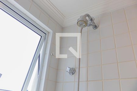 Casa de condomínio à venda com 74m², 2 quartos e 3 vagasBanheiro Social