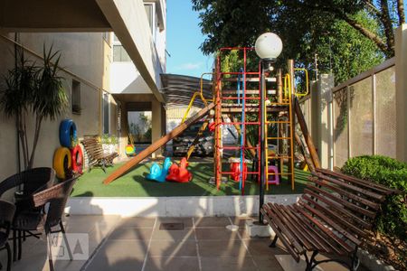 Apartamento para alugar com 70m², 2 quartos e 2 vagasÁrea Comum - Playground
