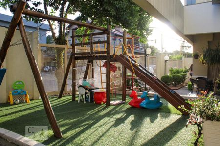 Apartamento para alugar com 70m², 2 quartos e 2 vagasÁrea Comum - Playground