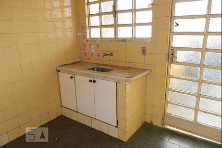 Apartamento à venda com 55m², 2 quartos e sem vagaCozinha