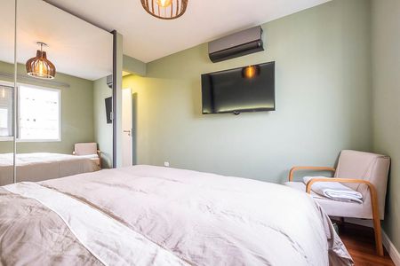 Suíte 1 de apartamento à venda com 2 quartos, 95m² em Cerqueira César, São Paulo