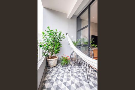 Sala - Varanda de apartamento à venda com 2 quartos, 95m² em Cerqueira César, São Paulo