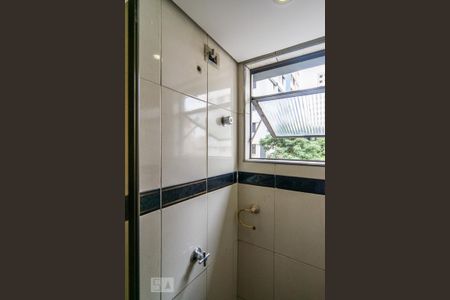 Apartamento à venda com 51m², 2 quartos e 1 vaga Apartamento à venda com 51m², 2 quartos e 1 vagaBanheiro