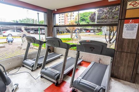 Apartamento à venda com 51m², 2 quartos e 1 vaga Apartamento à venda com 51m², 2 quartos e 1 vagaÁrea comum - Academia