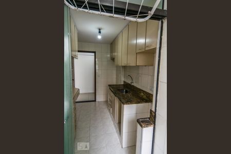 Apartamento à venda com 51m², 2 quartos e 1 vaga Apartamento à venda com 51m², 2 quartos e 1 vagaCozinha