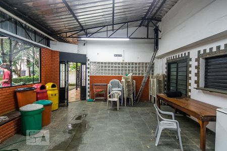 Apartamento à venda com 51m², 2 quartos e 1 vaga Apartamento à venda com 51m², 2 quartos e 1 vagaÁrea comum - Churrasqueira