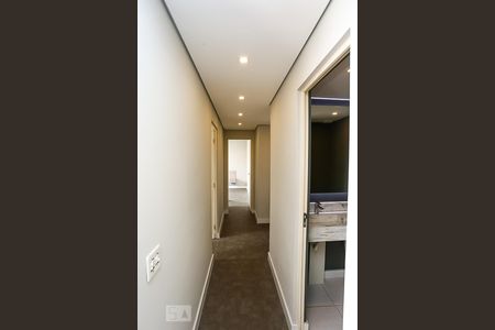 Corredor de apartamento à venda com 2 quartos, 59m² em Vila Andrade, São Paulo