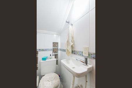 Lavabo de casa para alugar com 3 quartos, 118m² em Vila Luzita, Santo André