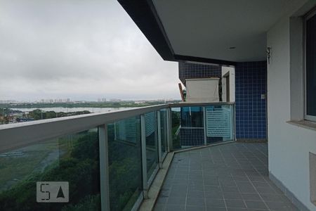 Apartamento para alugar com 98m², 3 quartos e 1 vaga Apartamento para alugar com 98m², 3 quartos e 1 vagaVaranda