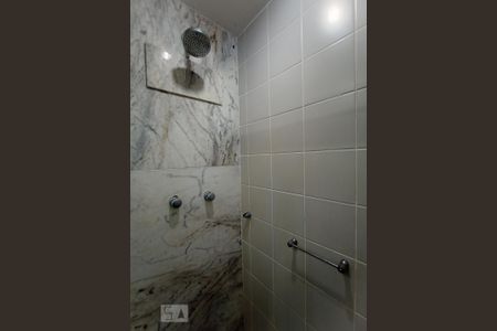 Apartamento para alugar com 98m², 3 quartos e 1 vaga Apartamento para alugar com 98m², 3 quartos e 1 vagaDetalhe Banheiro