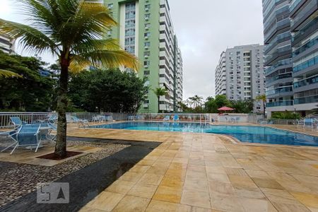 Apartamento para alugar com 98m², 3 quartos e 1 vaga Apartamento para alugar com 98m², 3 quartos e 1 vagaÁrea comum - Piscina