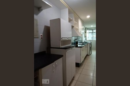 Apartamento para alugar com 98m², 3 quartos e 1 vaga Apartamento para alugar com 98m², 3 quartos e 1 vagaCozinha - Armários
