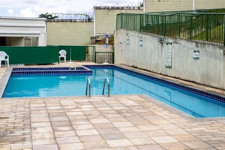 Apartamento para alugar com 52m², 2 quartos e 1 vaga Apartamento para alugar com 52m², 2 quartos e 1 vagaÁrea comum - Piscina