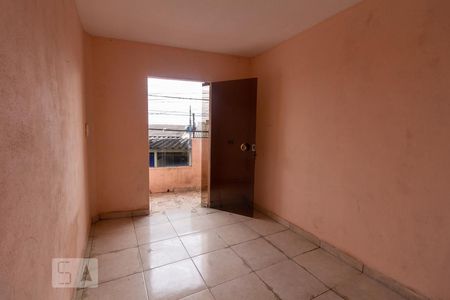 Quarto de casa para alugar com 2 quartos, 80m² em Jardim D’abril, Osasco