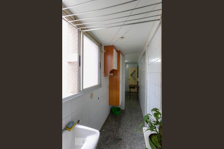 Apartamento para alugar com 80m², 3 quartos e 2 vagas Apartamento para alugar com 80m², 3 quartos e 2 vagasÁrea de Serviço