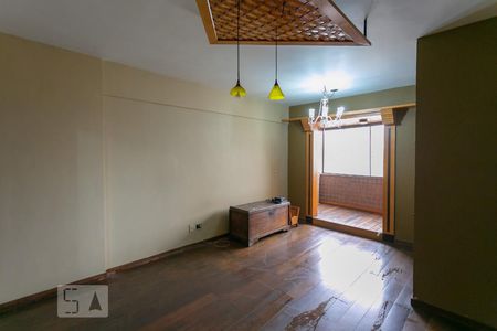 Apartamento para alugar com 80m², 3 quartos e 2 vagas Apartamento para alugar com 80m², 3 quartos e 2 vagasSala