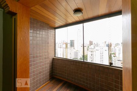 Apartamento para alugar com 80m², 3 quartos e 2 vagas Apartamento para alugar com 80m², 3 quartos e 2 vagasVaranda